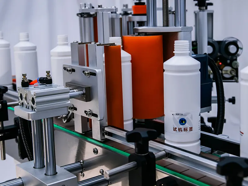 Wrap Around Labeling Machine (3-Roller)