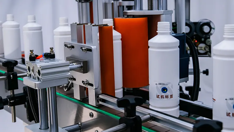 Wrap Around Labeling Machine (3-Roller)